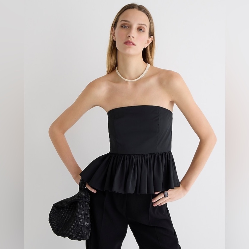 J Crew Strapless taffeta peplum top
Item BN144